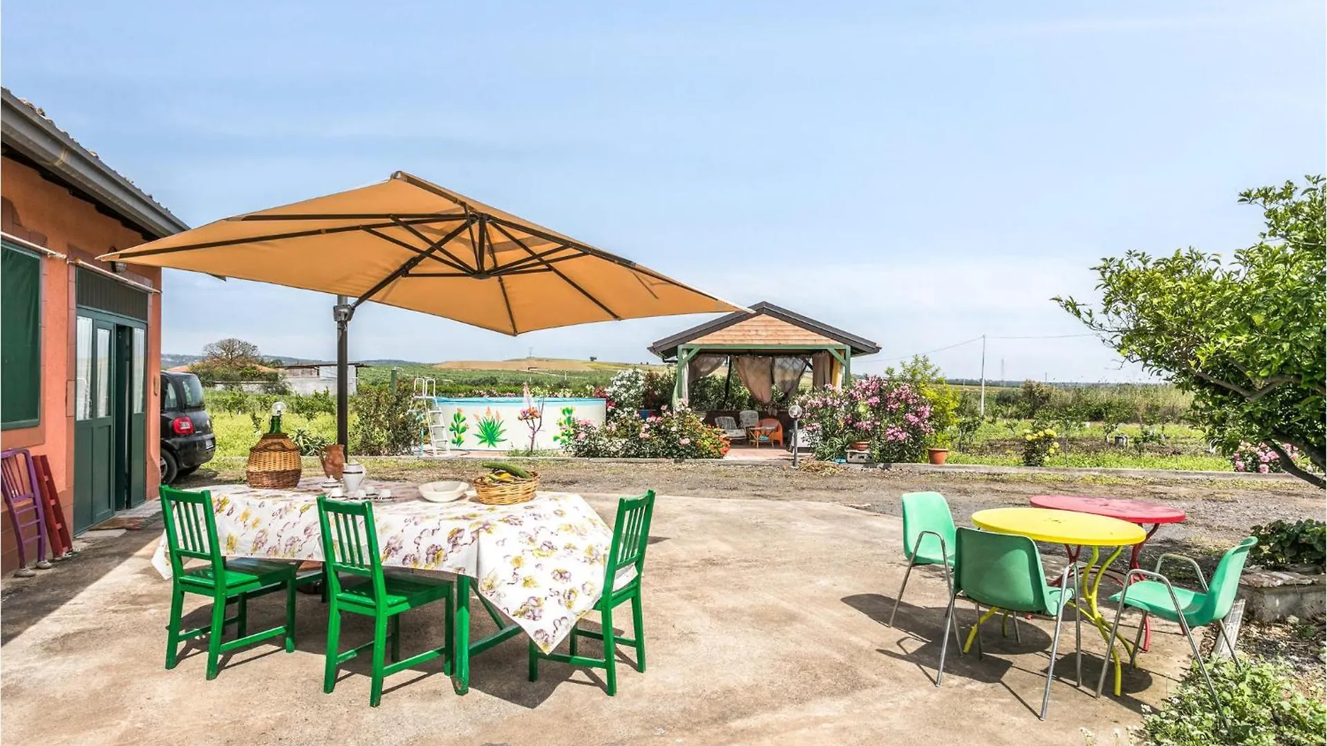 Gorgeous Home In Paterno باتيرنو إيطاليا