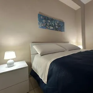 Le Radici Dell'etna House Appartamento