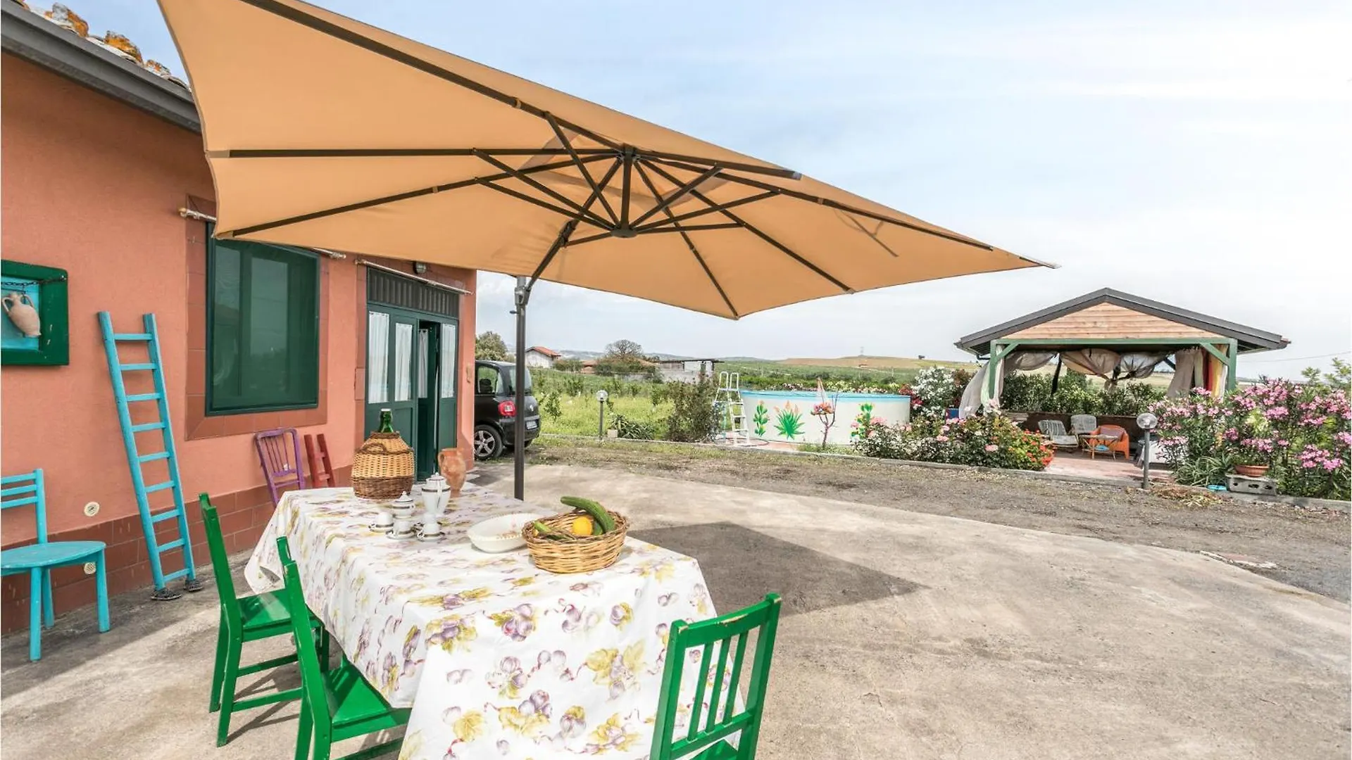 Gorgeous Home In Paterno Paterno  Holiday home